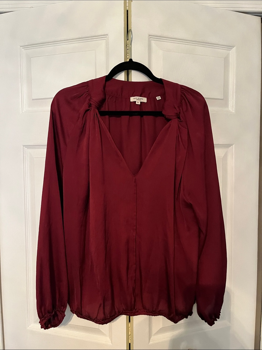 Max studio Burgundy V-Neck Long-Sleeve Blouse
